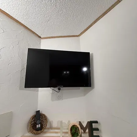 A Cote De La Gare Thiers