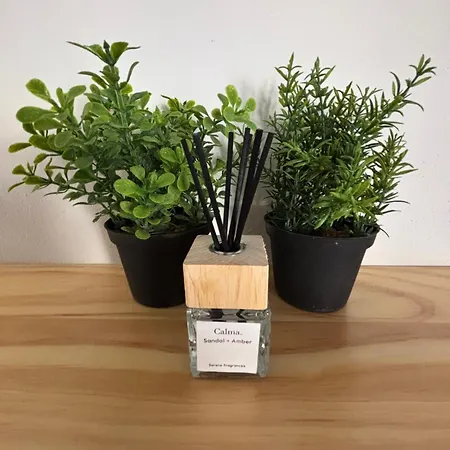 A Cote De La Gare Apartment